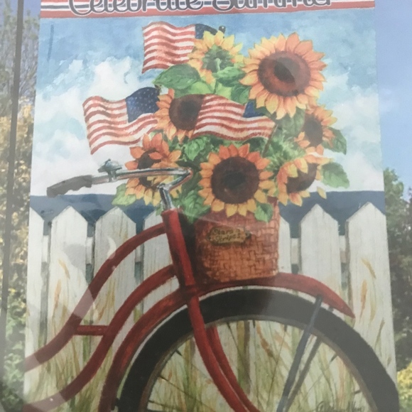 Meadow Creek Celebrate Summer Garden Flag-NWT - Picture 2 of 5